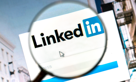 LinkedIn: sposób na przedstawienie siebie i swojej pracy